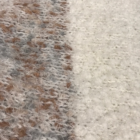 Plus 3X Stripe Cozy Lantern Sleeve Pullover - Picture 7 of 12